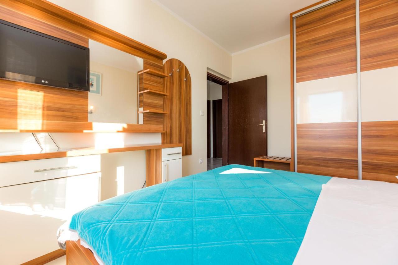 Bed and Breakfast Pansion Croatia Starigrad Paklenica Exterior foto