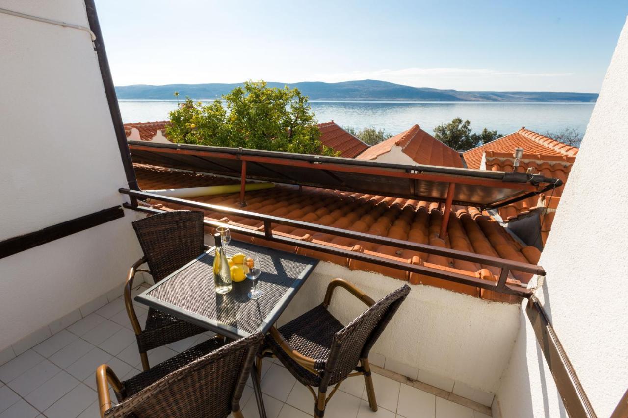 Bed and Breakfast Pansion Croatia Starigrad Paklenica Exterior foto